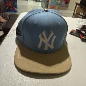 New York Yankees Light Blue and Tan Snapback Hat - Two Tone Baseball Cap